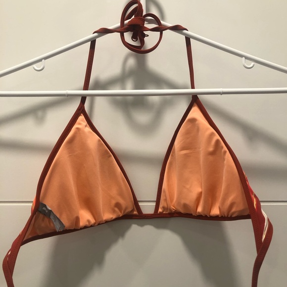 Aerie triangle bikini top - Picture 2 of 8